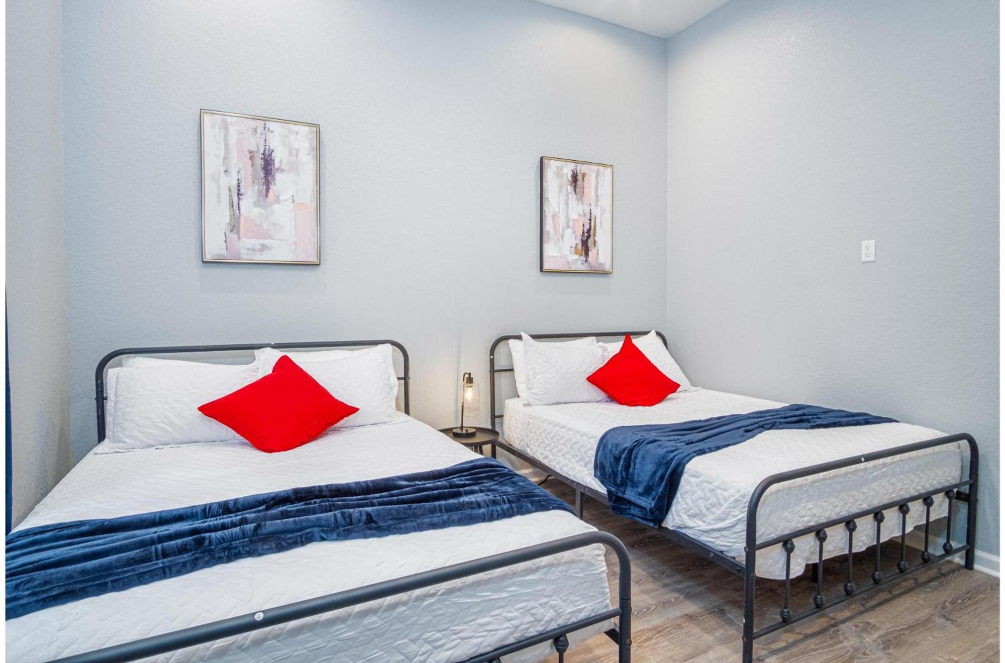 Seize The Moment 4Br3Ba Gem W Downtown Views Villa Сан Антонио Екстериор снимка
