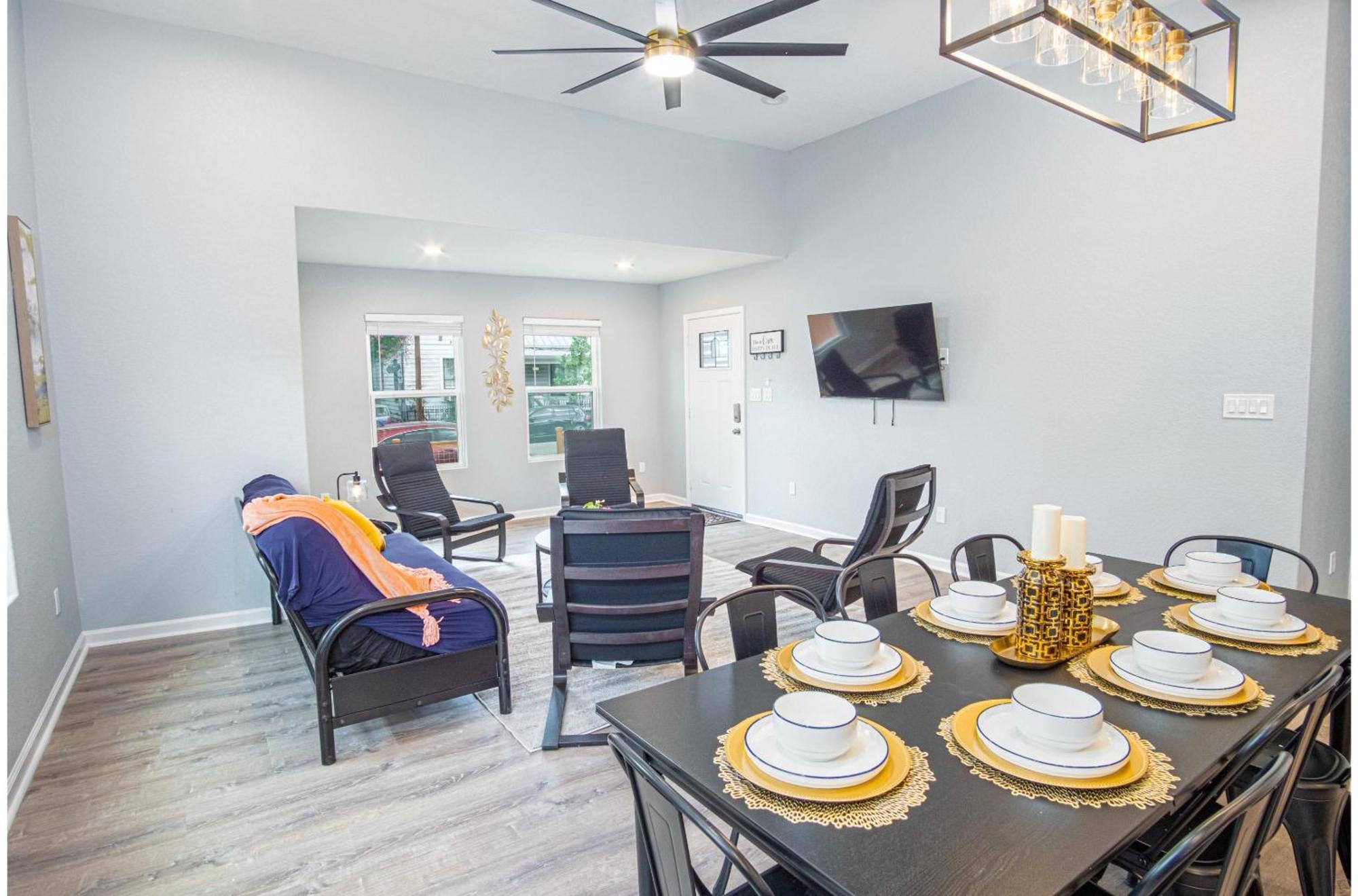 Seize The Moment 4Br3Ba Gem W Downtown Views Villa Сан Антонио Екстериор снимка